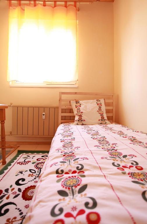 Raya Maisonette *