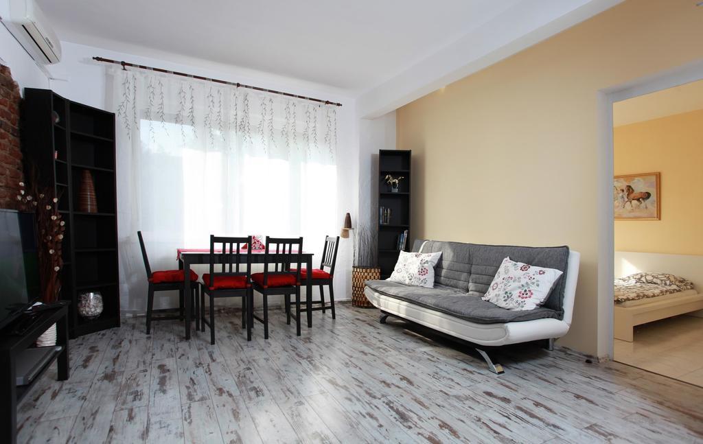 Raya Maisonette * Sofia